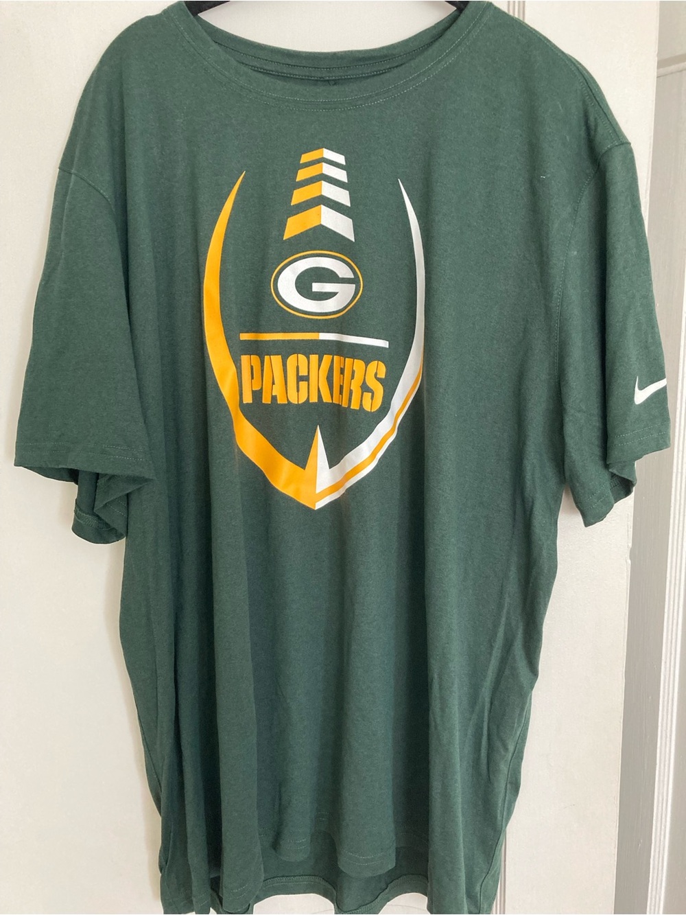 Nike Green & Yellow Green Bay Packers Graphic Tee